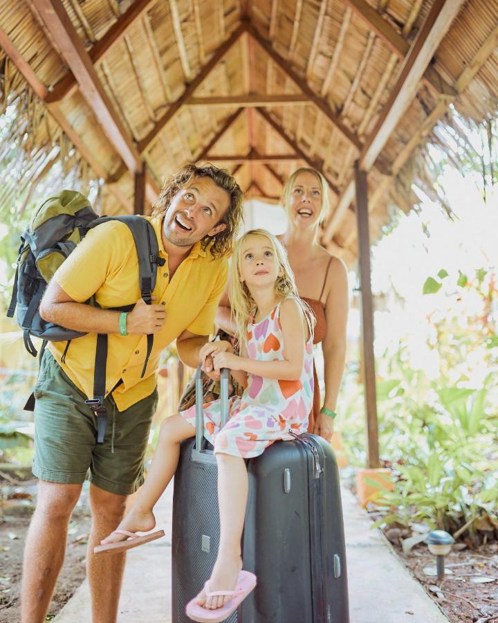 Shawandha Lodge Puerto Viejo de Talamanca ภายนอก รูปภาพ