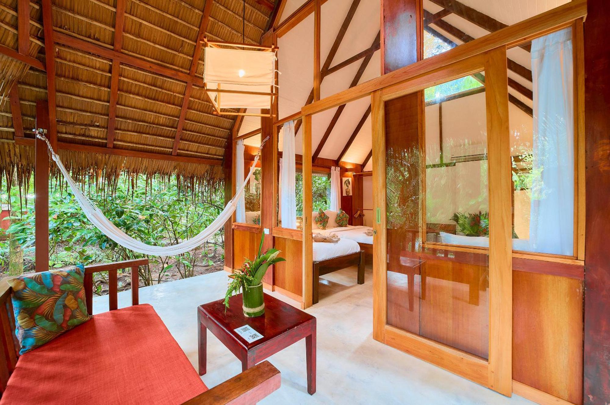 Shawandha Lodge Puerto Viejo de Talamanca ภายนอก รูปภาพ