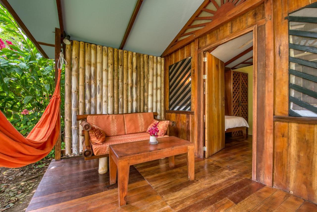 Shawandha Lodge Puerto Viejo de Talamanca ภายนอก รูปภาพ