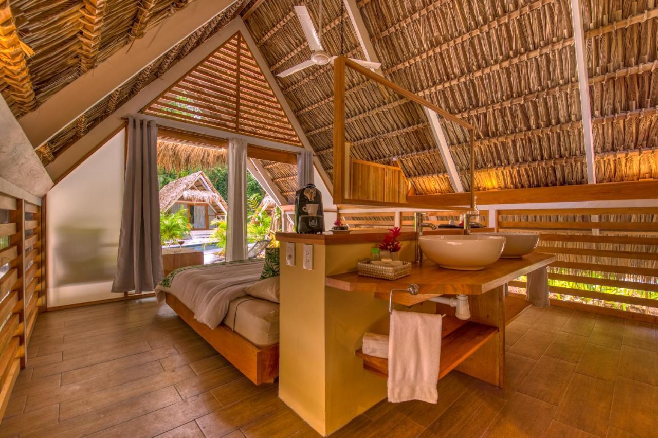 Shawandha Lodge Puerto Viejo de Talamanca ภายนอก รูปภาพ